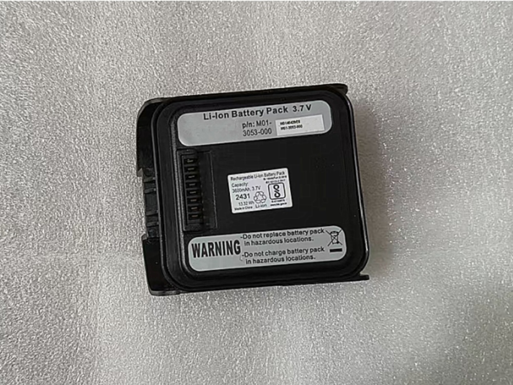 M01-3053-000